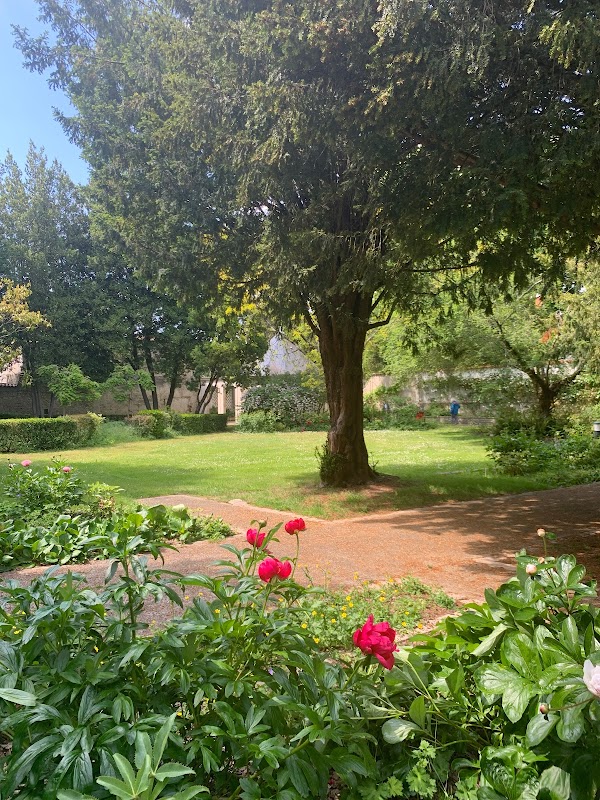 EHPAD Résidence Massiou - Photo 2 sur 5 - Intérieur et espaces communs