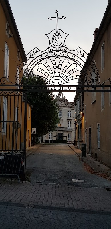 EHPAD Hôtel-Dieu - Photo 5 sur 5 - Environnement et extérieurs