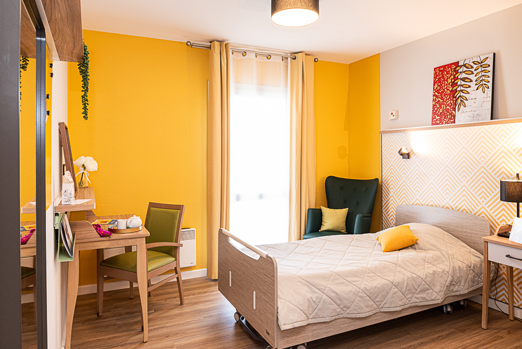 EHPAD Korian Le Rayon d'Or - Photo 2 sur 5 - Intérieur et espaces communs