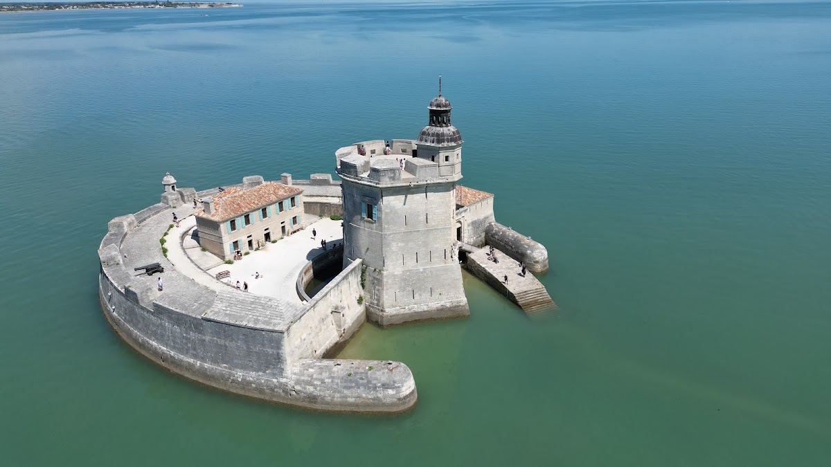 EHPAD Résidence Le Louvois - Photo 3 sur 5 - Chambres et hébergement