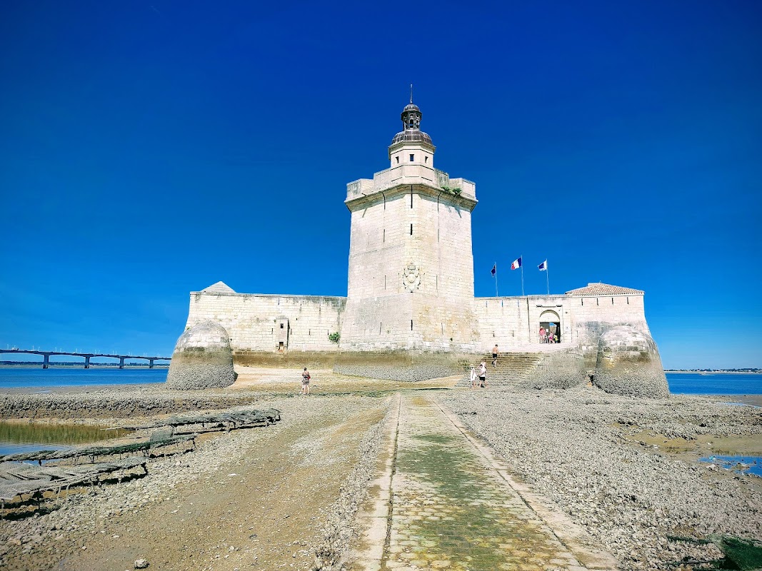 EHPAD Résidence Le Louvois - Photo 2 sur 5 - Intérieur et espaces communs