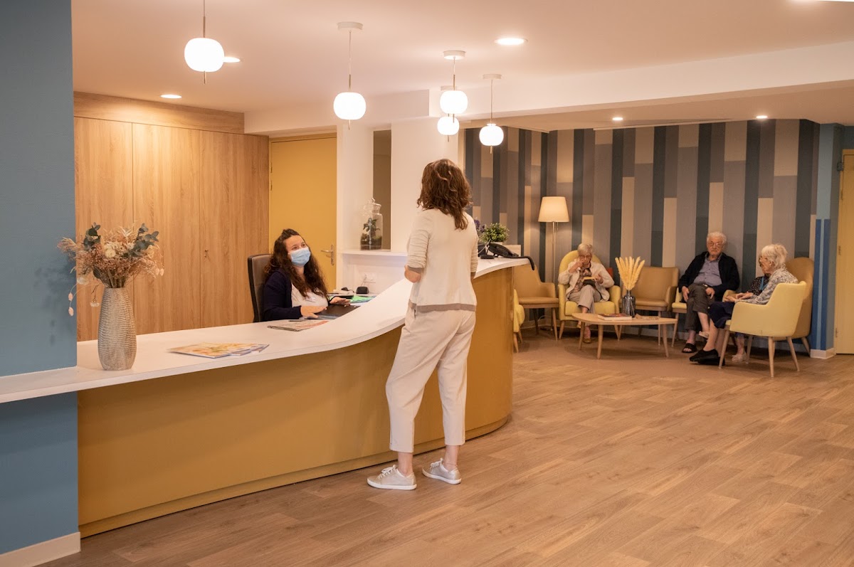 EHPAD Résidence Marie-Antoinette - Photo 2 sur 5 - Intérieur et espaces communs