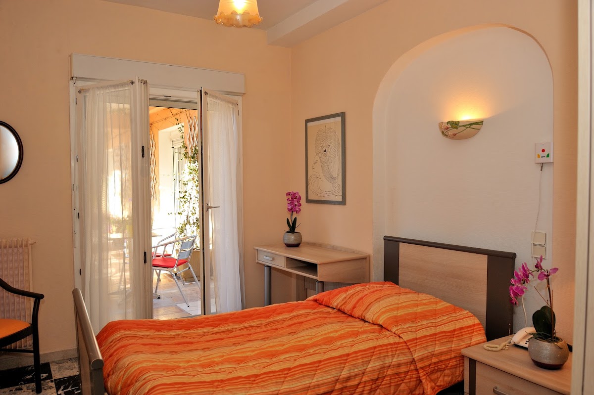 EHPAD L'Angélique - Photo 2 sur 5 - Intérieur et espaces communs