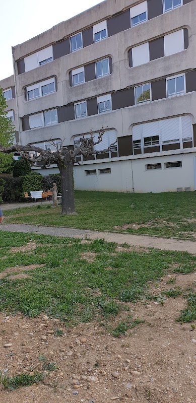 EHPAD Roche Colombe - Photo 5 sur 5 - Environnement et extérieurs