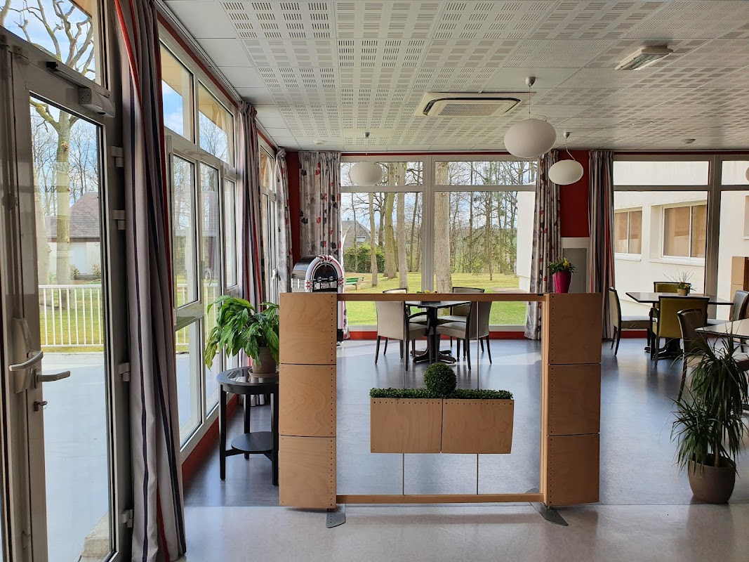 Photo de EHPAD - résidence Le bois de l'Épinay, EHPAD à VERNOUILLET