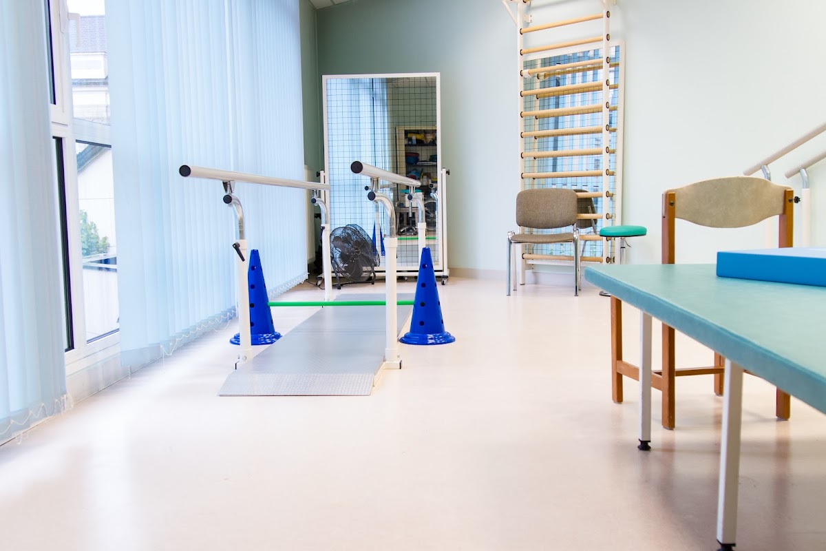 Hôpital gériatrique d'Ile Adam parmain - Photo 2 sur 5 - Intérieur et espaces communs