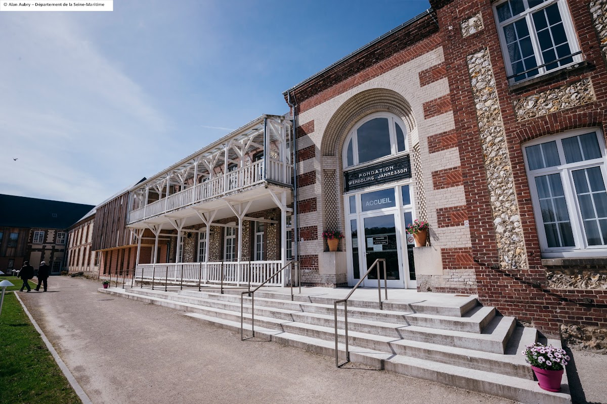 Photo de EHPAD Anne-Françoise Le Boultz, EHPAD à GRAINVILLE LA TEINTURIERE