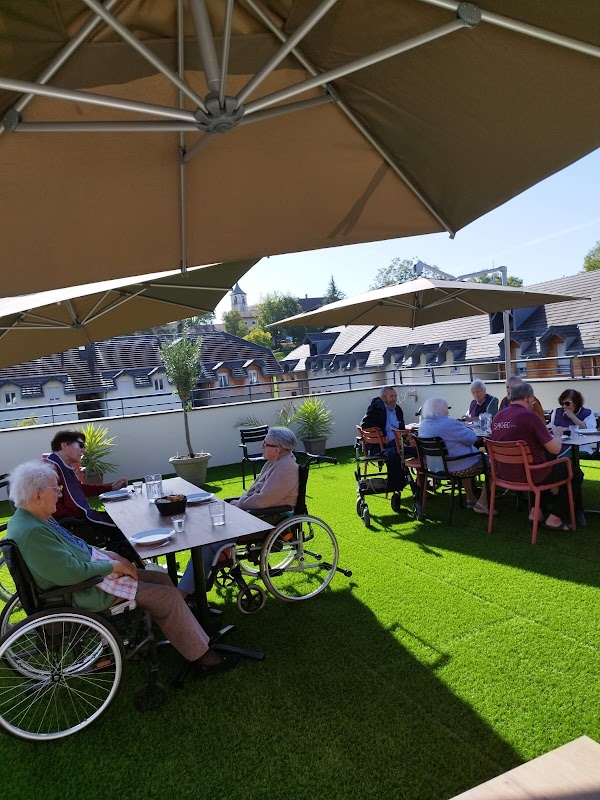 EHPAD Le Bosquet de la Mandallaz - Photo 3 sur 5 - Chambres et hébergement