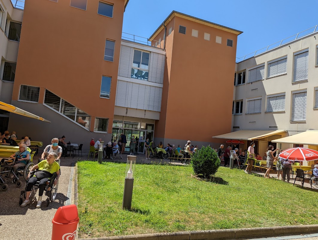 Maison de retraite Le bas château - Photo 3 sur 5 - Chambres et hébergement