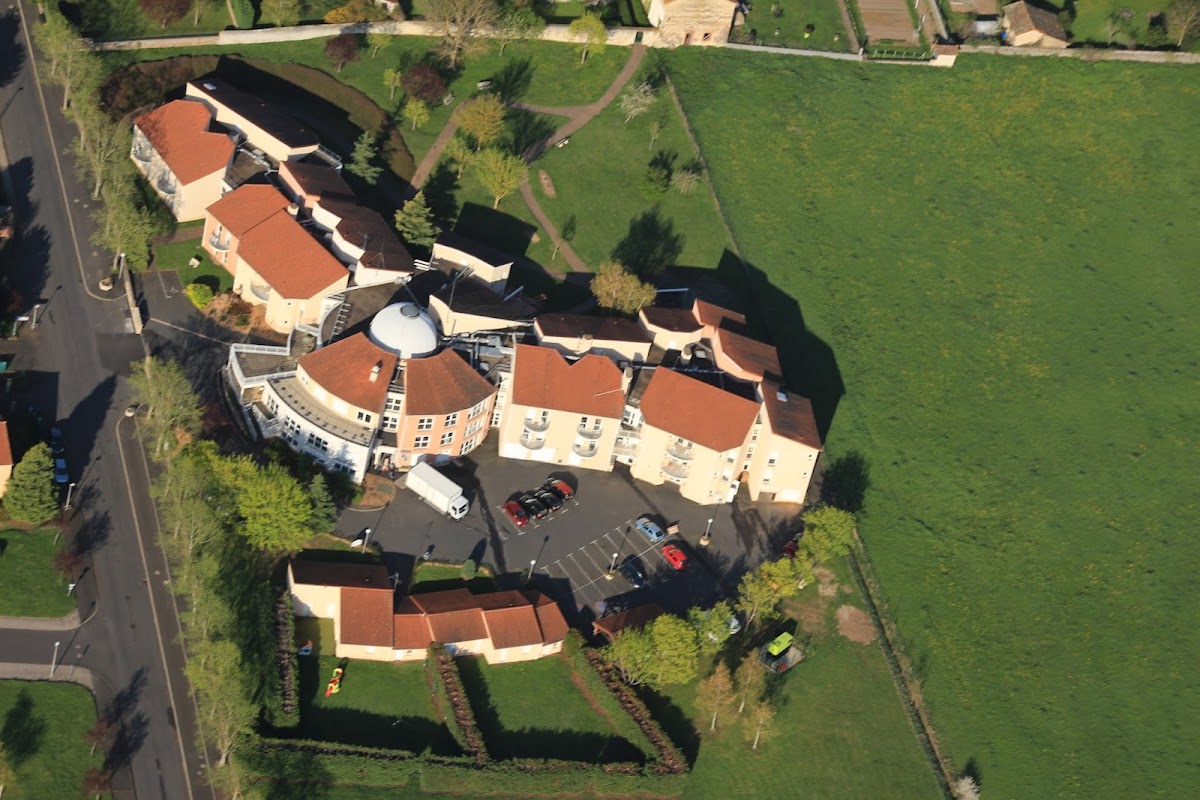 EHPAD Les Pireilles - Photo 3 sur 3 - Chambres et hébergement