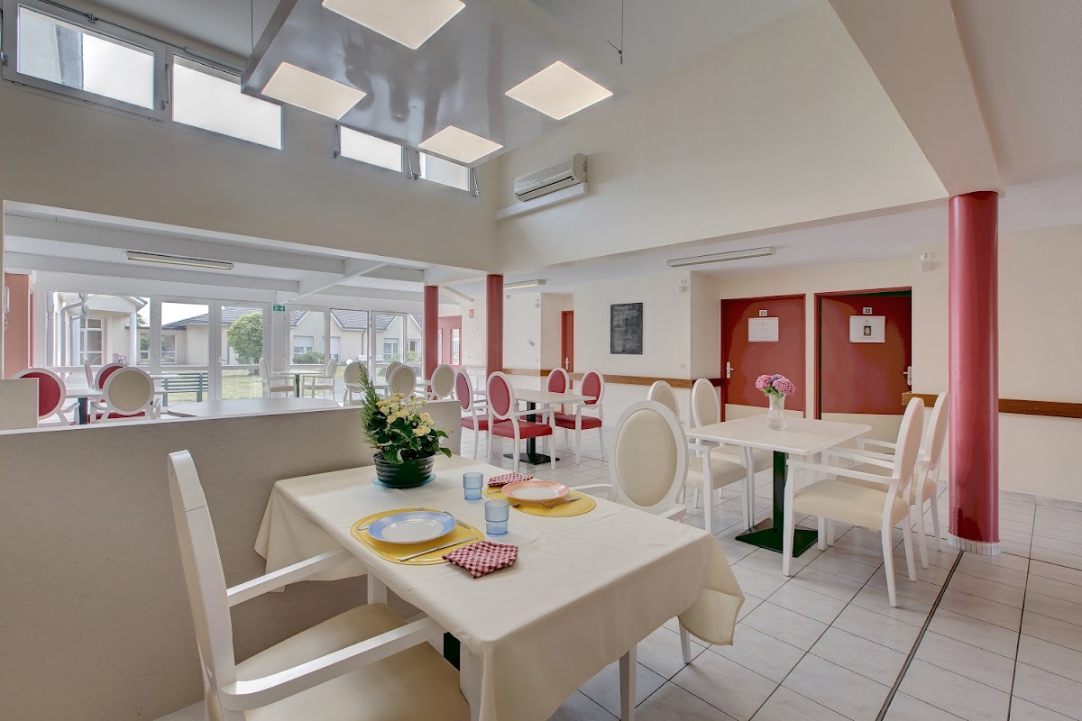 EHPAD Les Jardins Montmartin-sur-Mer - Photo 3 sur 3 - Chambres et hébergement