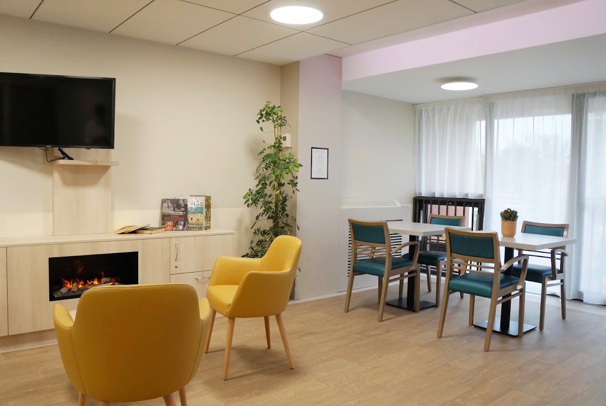 EHPAD Résidence des Canuts - Photo 3 sur 5 - Chambres et hébergement