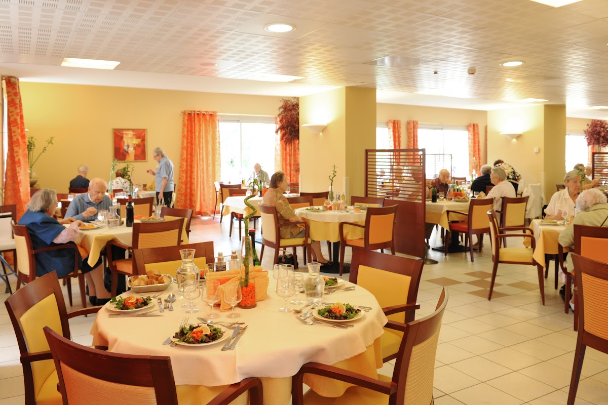 EHPAD Les Tourelles - Photo 3 sur 5 - Chambres et hébergement