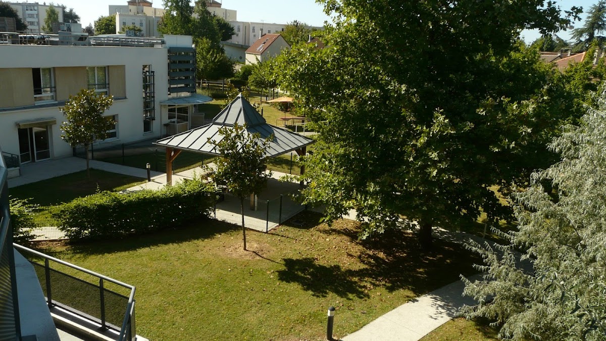 Photo de EHPAD  Camille Desmoulins, EHPAD à JUVISY SUR ORGE