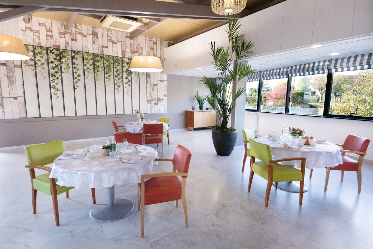 EHPAD Résidence Bois Lancy - Photo 3 sur 5 - Chambres et hébergement