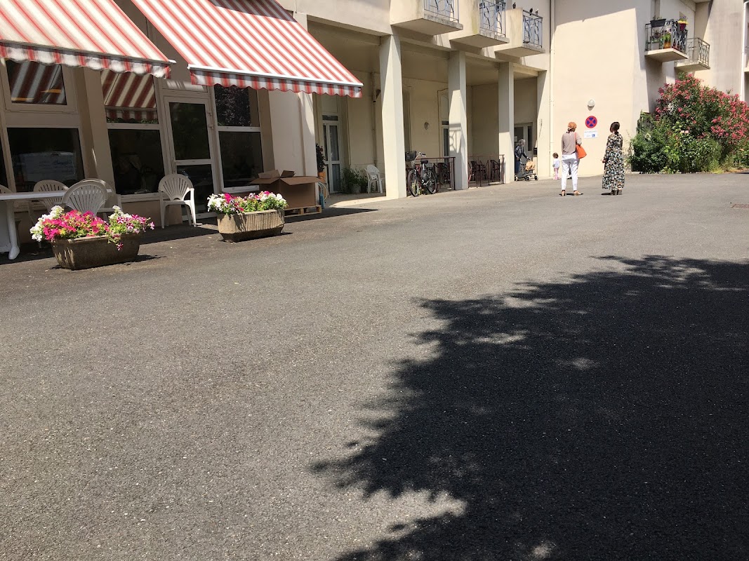 Photo de EHPAD Le Parc-du-Bequet, EHPAD à BEGLES