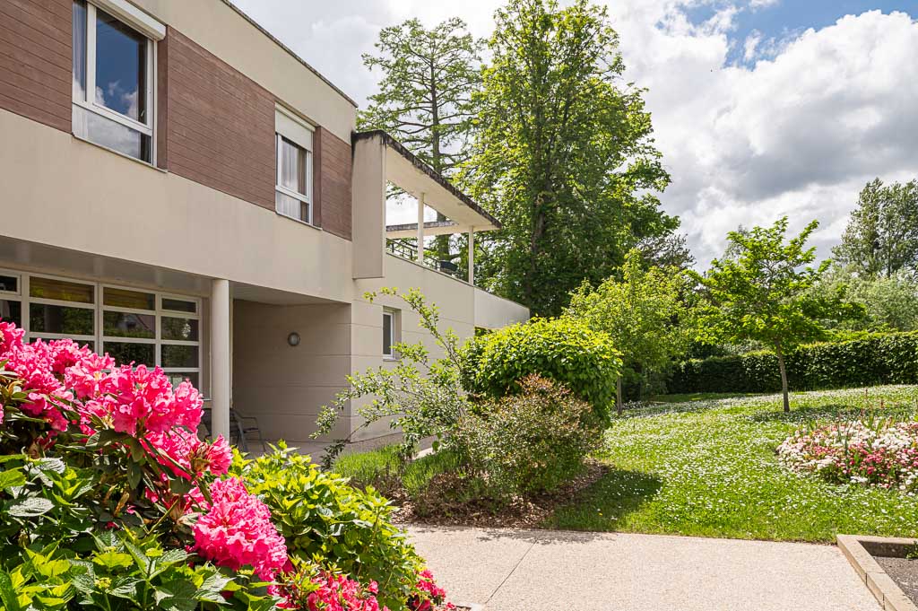 Photo de EHPAD Korian Coteaux de l'Yvette, EHPAD à BURES SUR YVETTE