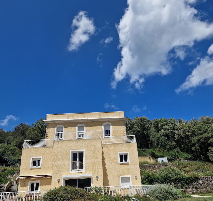 EHPAD La Chenaie - Photo 2 sur 5 - Intérieur et espaces communs