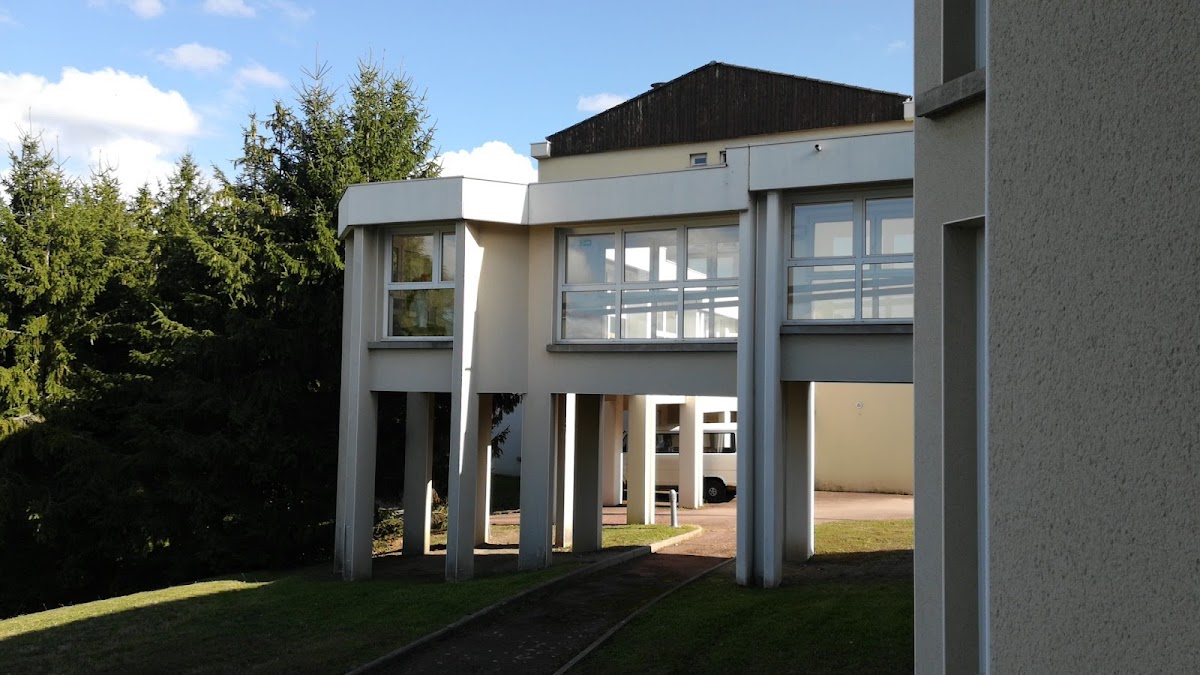 EHPAD Le Chasseur - Photo 5 sur 5 - Environnement et extérieurs