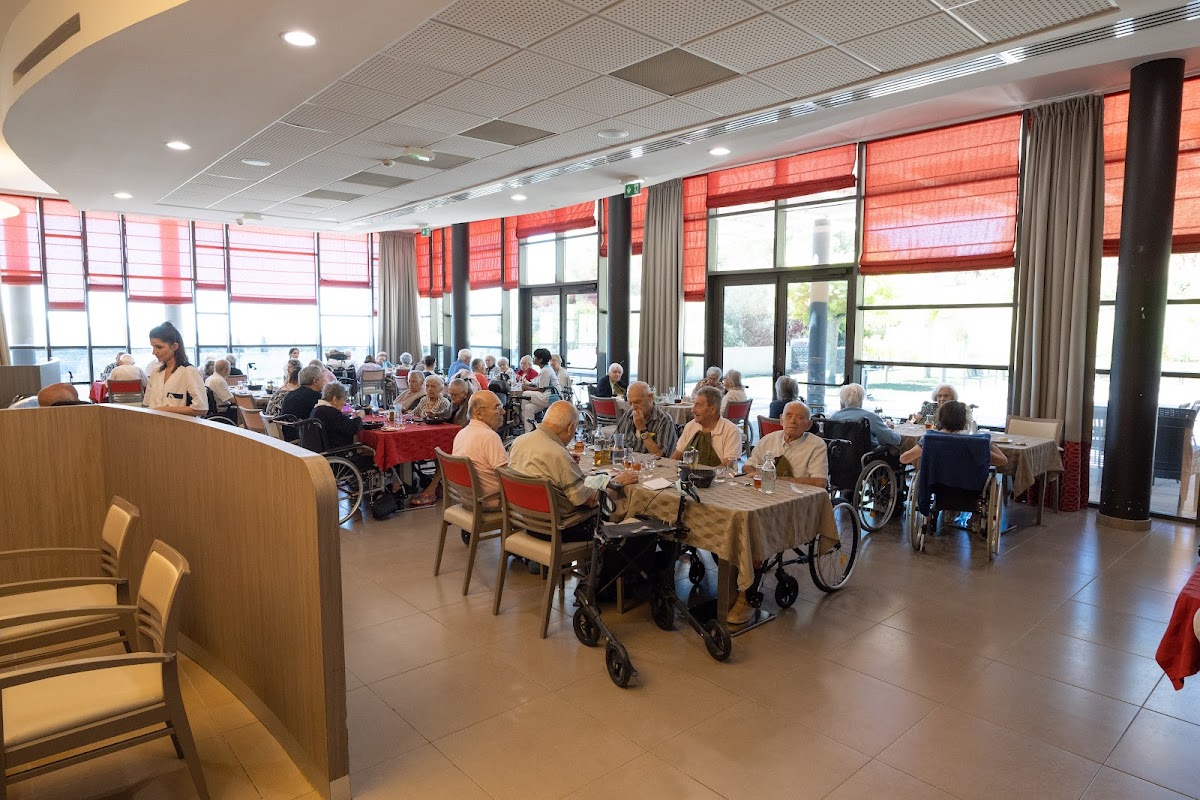 EHPAD Résidence Colonel Picot - Photo 3 sur 5 - Chambres et hébergement