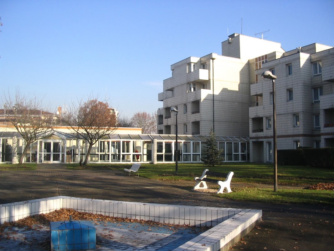 EHPAD Yvonne de Gaulle - Photo 2 sur 5 - Intérieur et espaces communs