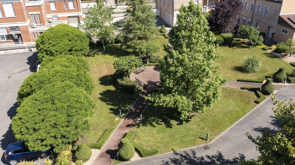 EHPAD La Louhannaise - Photo 3 sur 5 - Chambres et hébergement