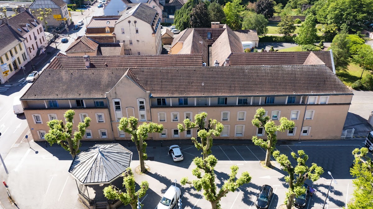 EHPAD La Louhannaise - Photo 2 sur 5 - Intérieur et espaces communs