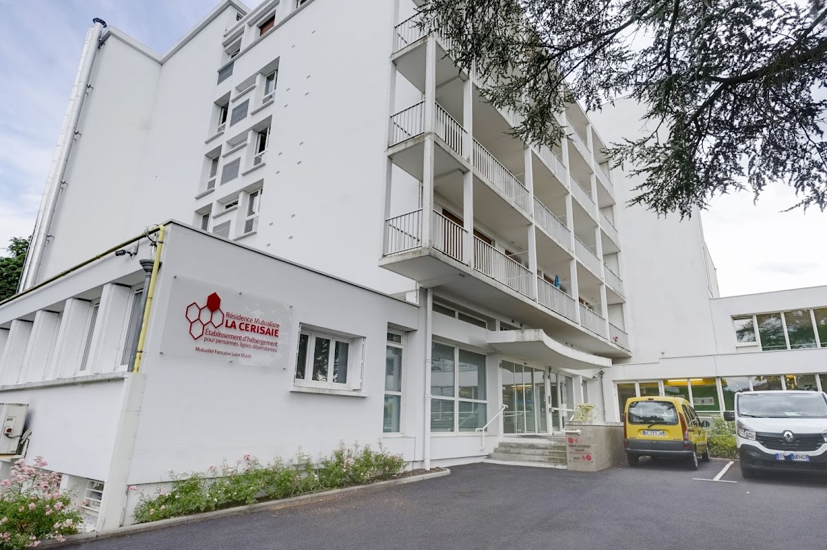 EHPAD La Cerisaie de Saint-Étienne - Photo 3 sur 5 - Chambres et hébergement