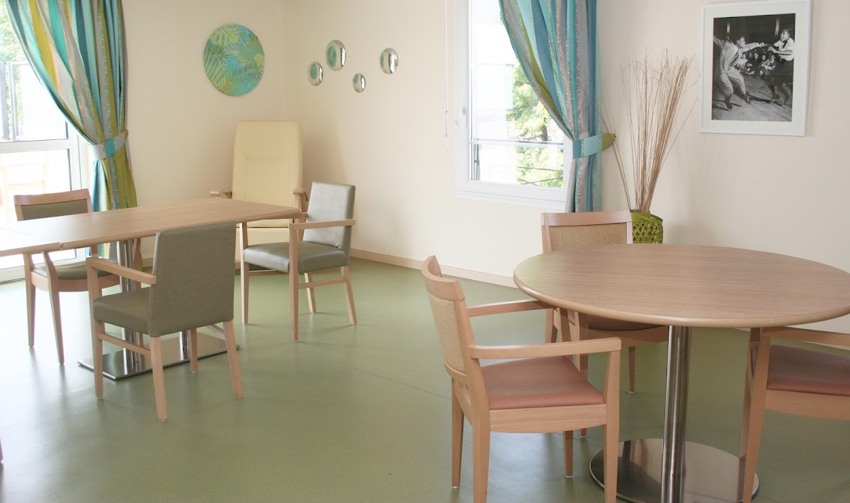 EHPAD Arépa Résidence Petronille - Photo 4 sur 5 - Espaces de vie