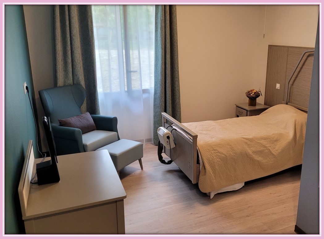 EHPAD Le Clos Saint-Jean - Photo 2 sur 5 - Intérieur et espaces communs