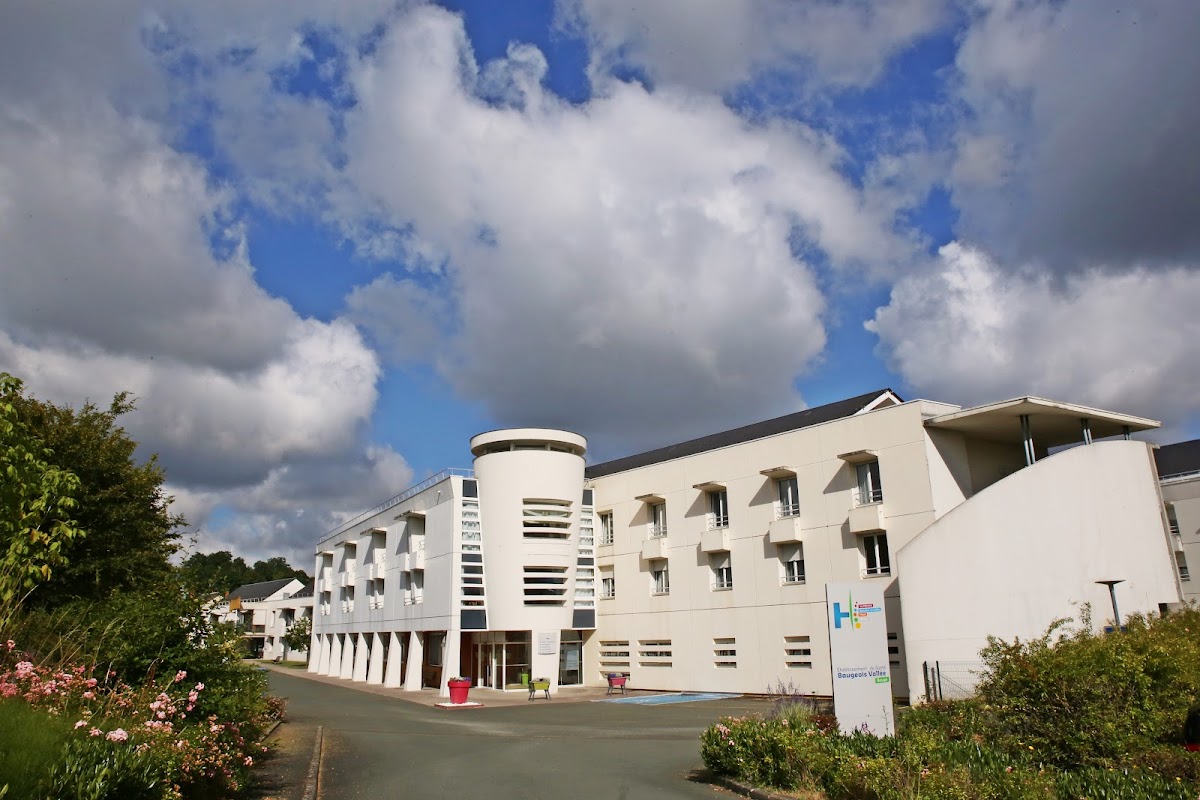 EHPAD ESBG - Site de Baugé - Photo 2 sur 4 - Intérieur et espaces communs