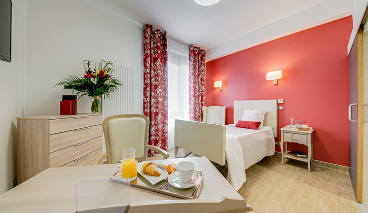 EHPAD 2 - Photo 3 sur 5 - Chambres et hébergement