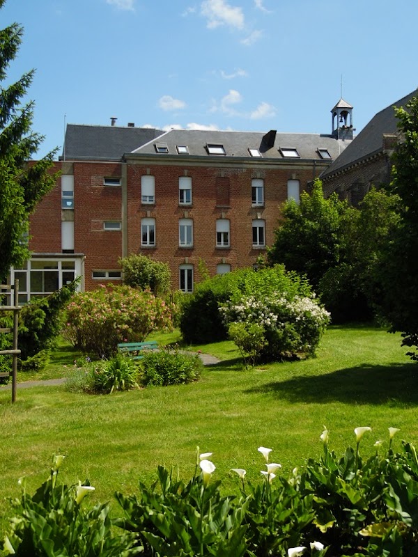 EHPAD Saint-Joseph - Photo 5 sur 5 - Environnement et extérieurs