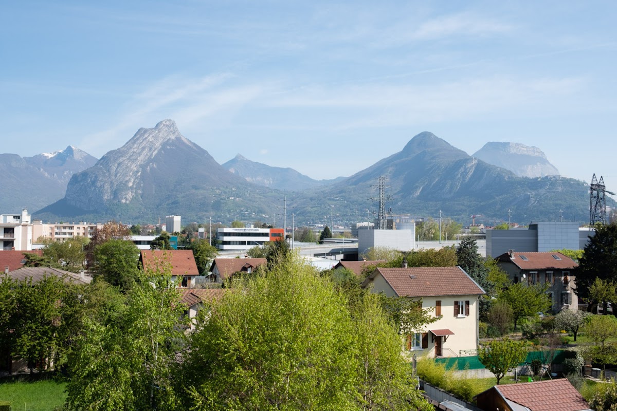 Photo de Résidence Les saulnes, Résidence autonomie à SEYSSINET PARISET