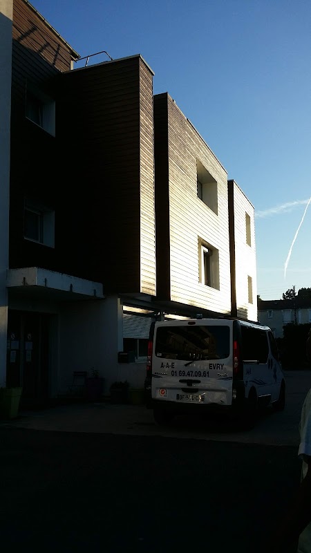 EHPAD Le Moulin Vert - Photo 2 sur 3 - Intérieur et espaces communs