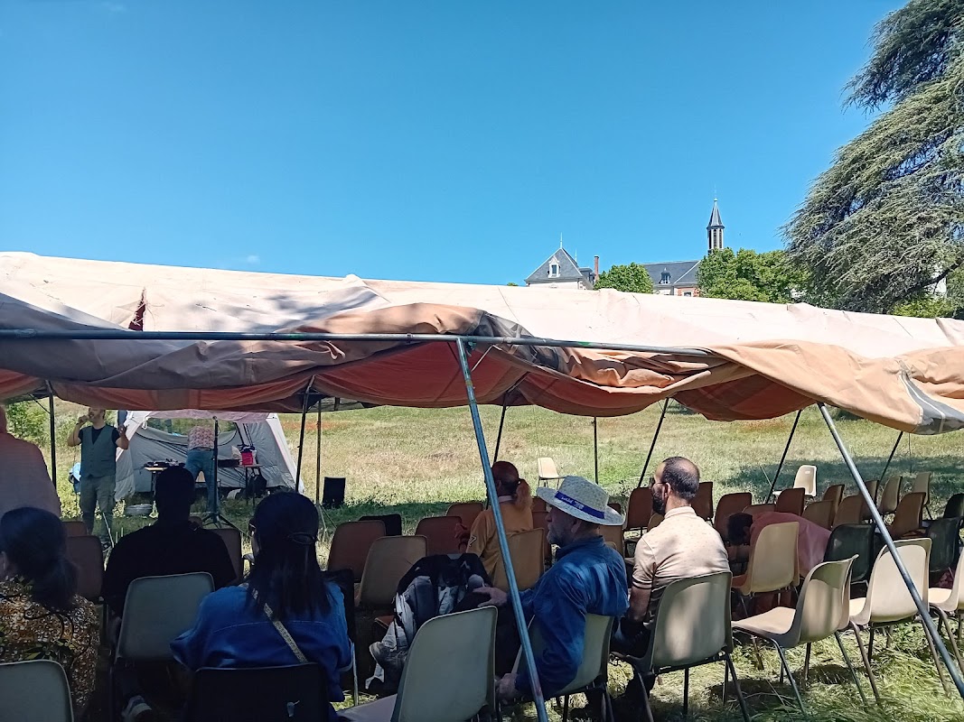 EHPAD Saint-Maur - Photo 2 sur 5 - Intérieur et espaces communs
