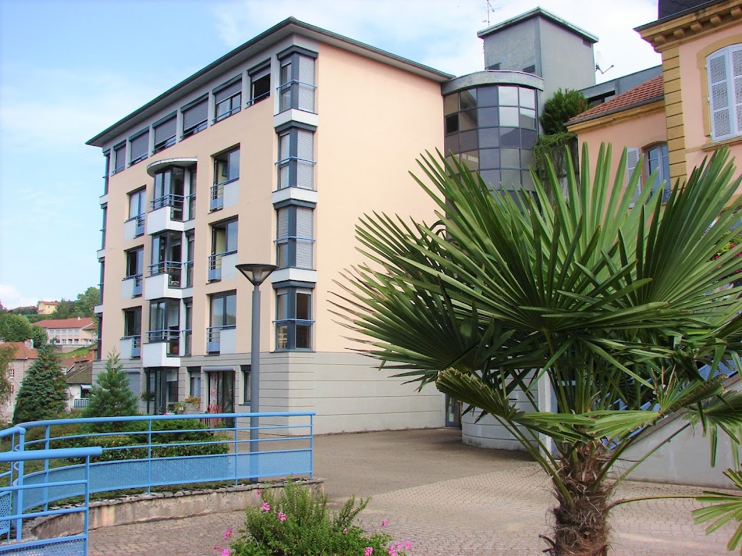 Photo de Résidence Le Florentin, Résidence autonomie à COURS LA VILLE