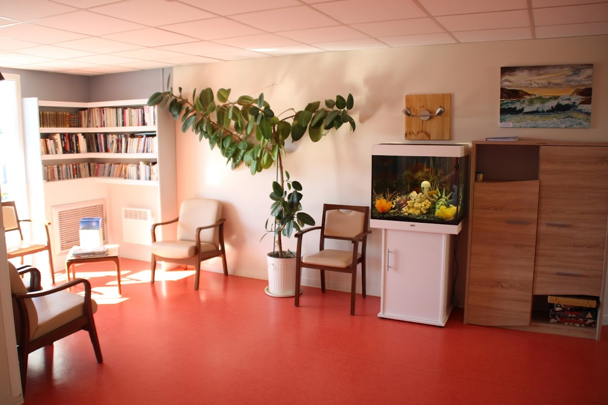 La Maison du Pays de Saint-Romain-de-Benet - Photo 4 sur 5 - Espaces de vie