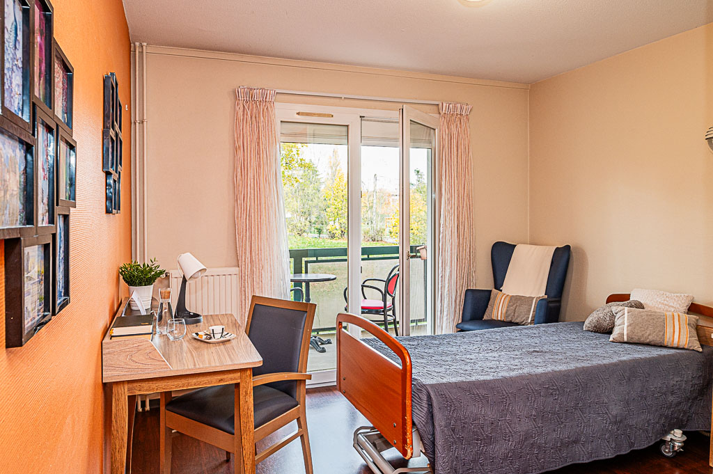 EHPAD Les Jardins d'Hestia - Photo 2 sur 5 - Intérieur et espaces communs