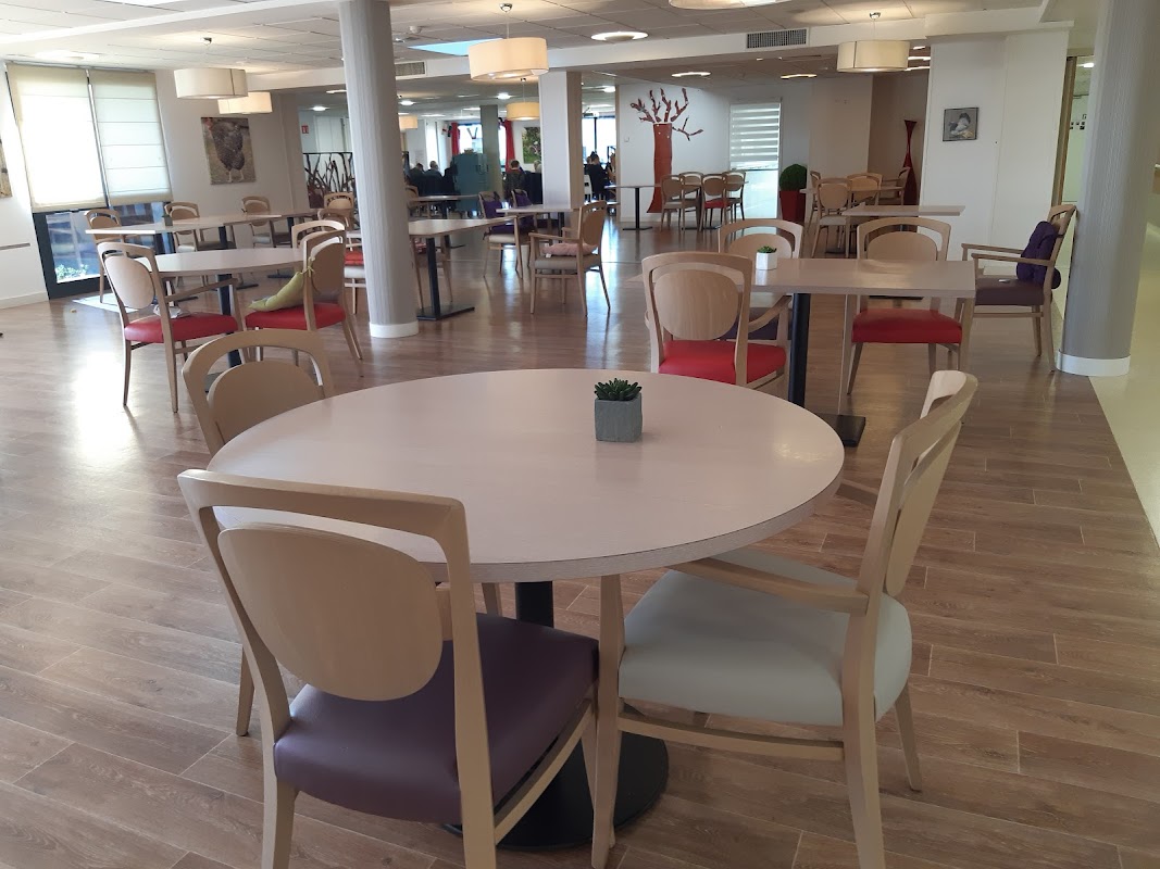 EHPAD Les Alleux - Photo 4 sur 5 - Espaces de vie