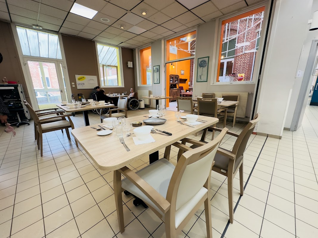 EHPAD Les Charmilles - Photo 3 sur 5 - Chambres et hébergement