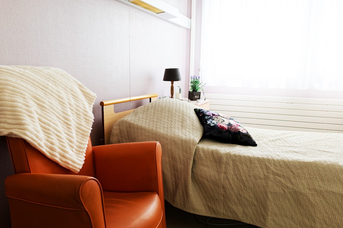 EHPAD Docteur l'Hoste - Photo 3 sur 5 - Chambres et hébergement