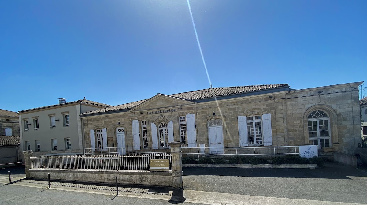 Photo de EHPAD La Chartreuse Coutras, EHPAD à COUTRAS