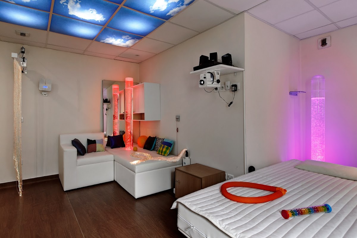 EHPAD Le Val d'Osne - Photo 2 sur 5 - Intérieur et espaces communs