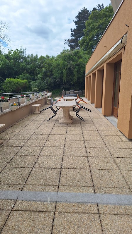 EHPAD Le Prieuré - Photo 5 sur 5 - Environnement et extérieurs