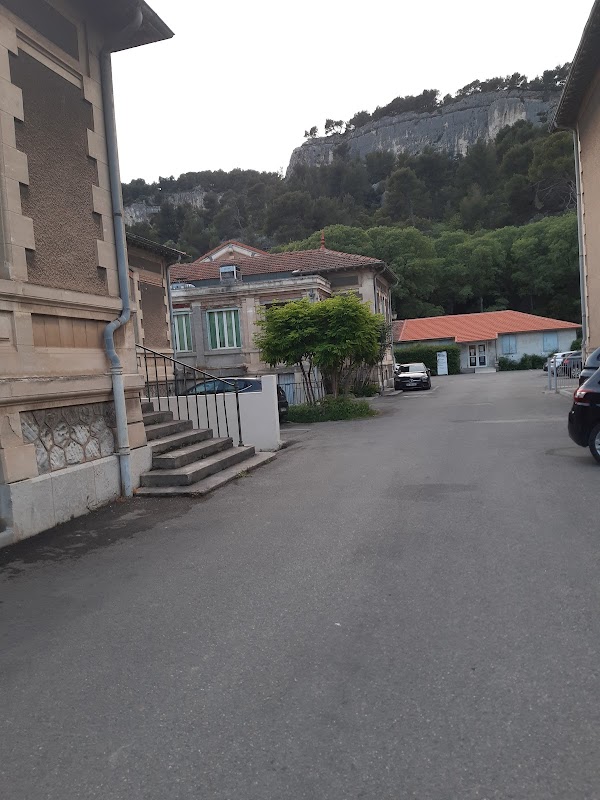 EHPAD du Centre hospitalier de Cavaillon - Photo 4 sur 5 - Espaces de vie
