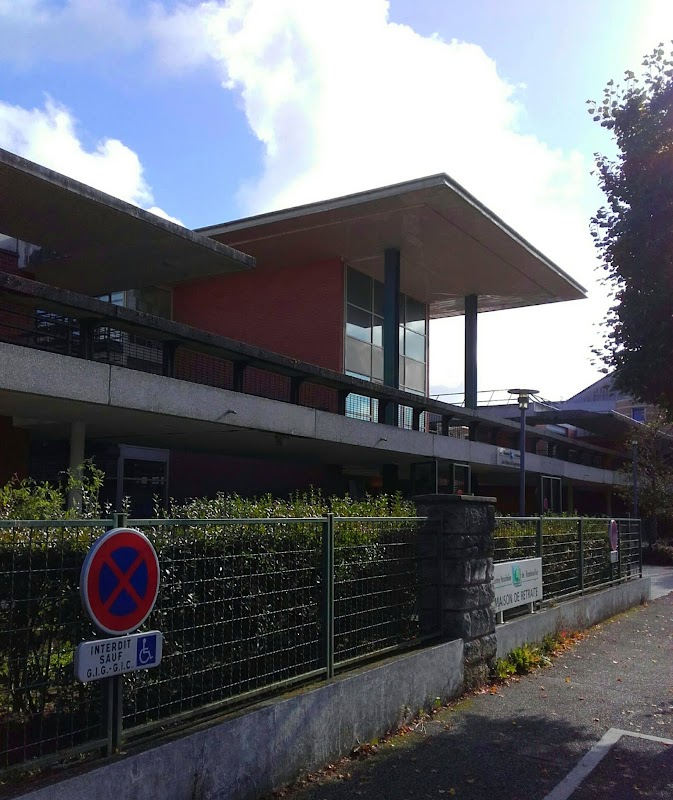 EHPAD Les Patios d'Angennes - Photo 5 sur 5 - Environnement et extérieurs