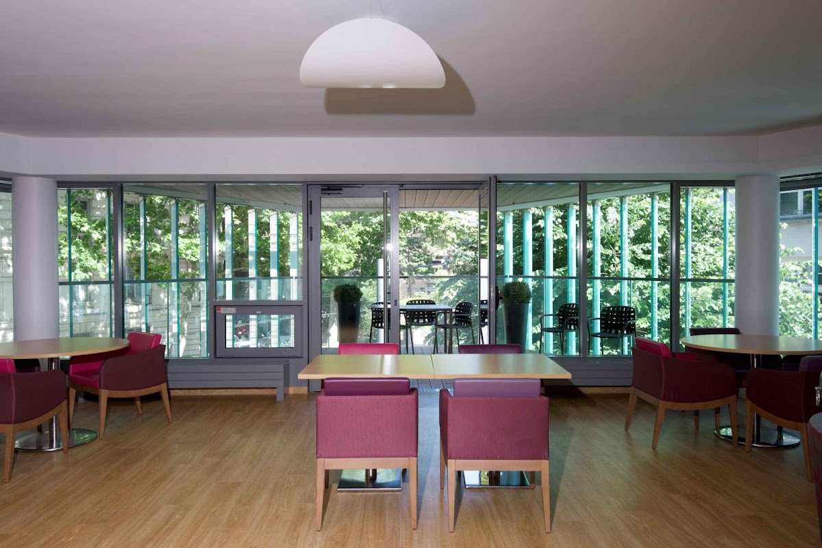 Foyer Logement Tête d'or - Photo 5 sur 5 - Environnement et extérieurs