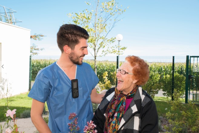 EHPAD Résidence Les Champs - Photo 2 sur 5 - Intérieur et espaces communs