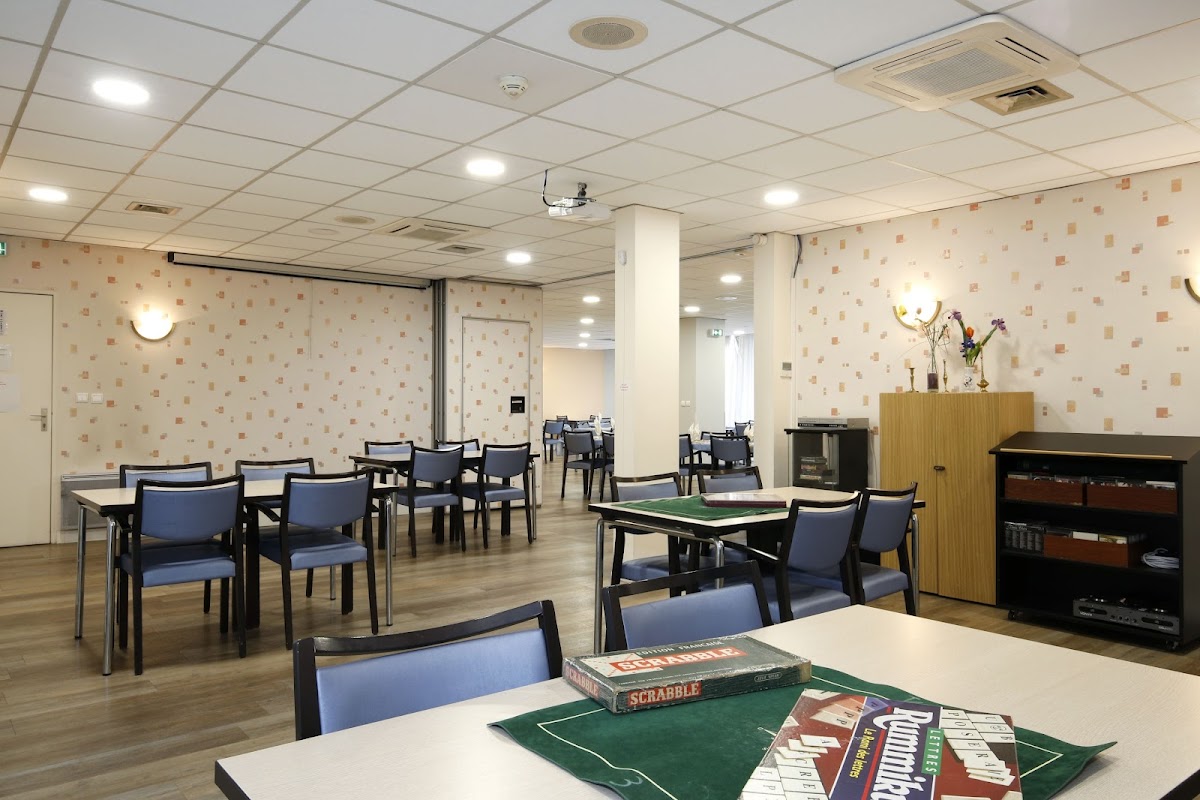 EHPAD Résidence d'Églantine - Photo 3 sur 5 - Chambres et hébergement